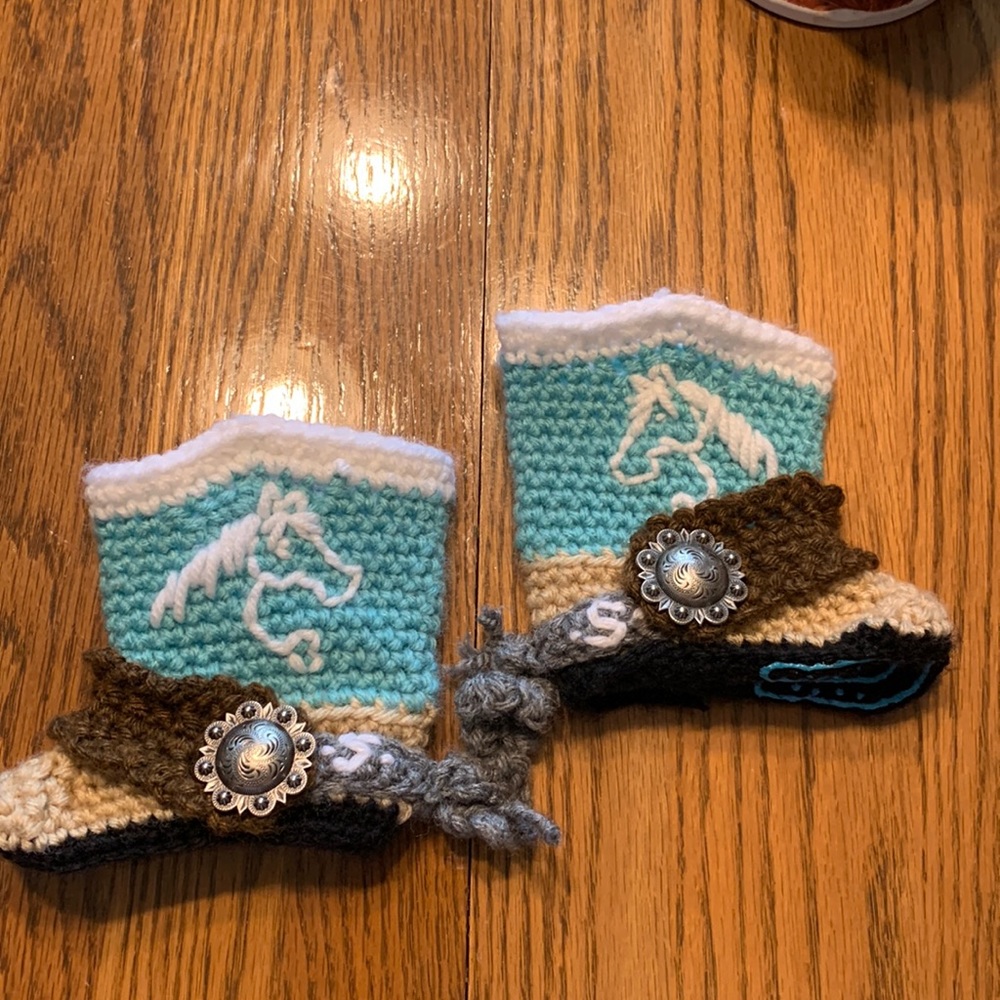 Handmade Knit Cowboy or Cowgirl Baby Booties